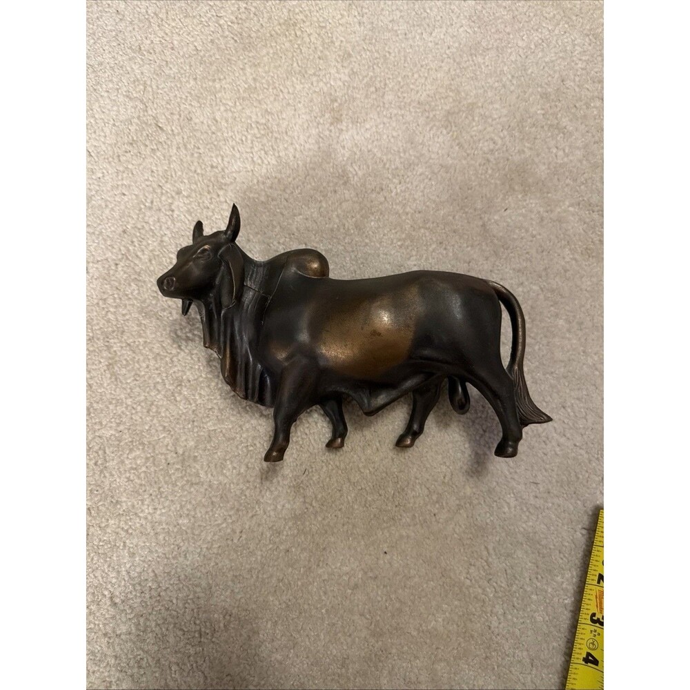 Vintage Bronze Bull statue 9”x6” Zebu?